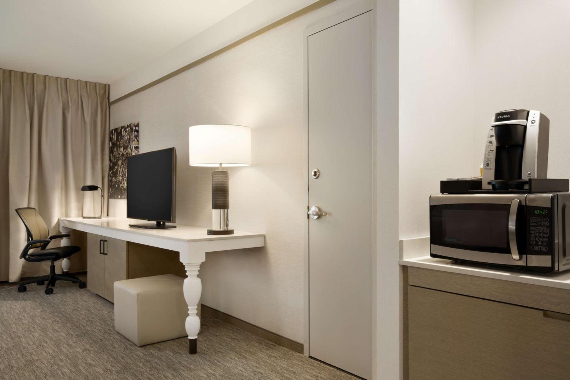 Hilton Garden Inn Newtown Square Radnor Εξωτερικό φωτογραφία