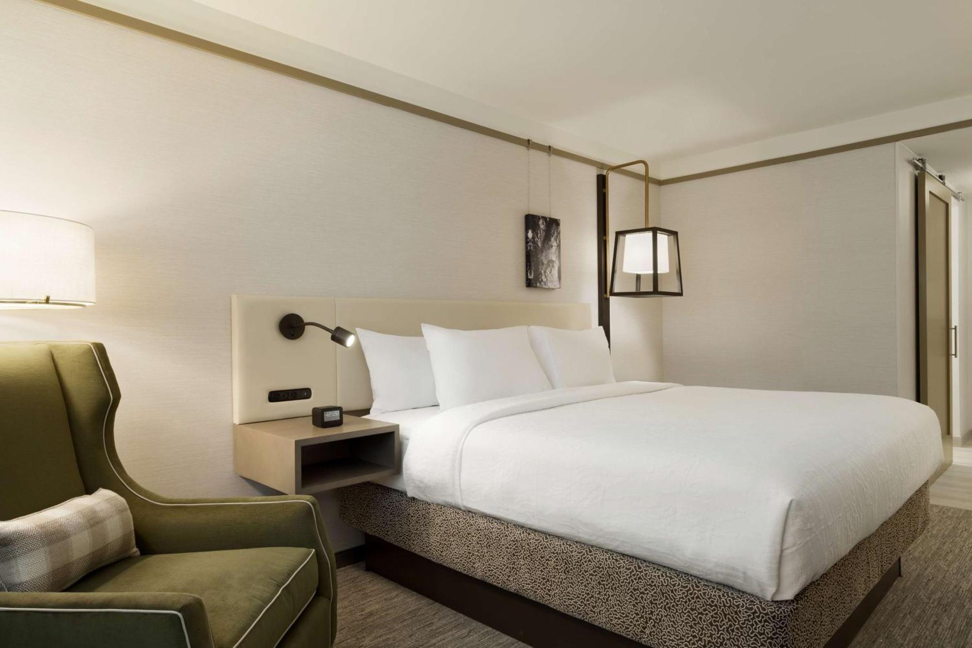 Hilton Garden Inn Newtown Square Radnor Εξωτερικό φωτογραφία